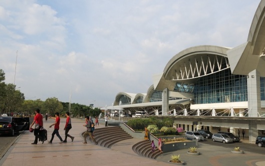 Bandara_Internasional_Sultan_Hasanuddin 600 px