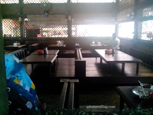 ayam bakar lientang - indoor