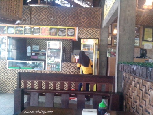 ayam bakar lientang - meja order